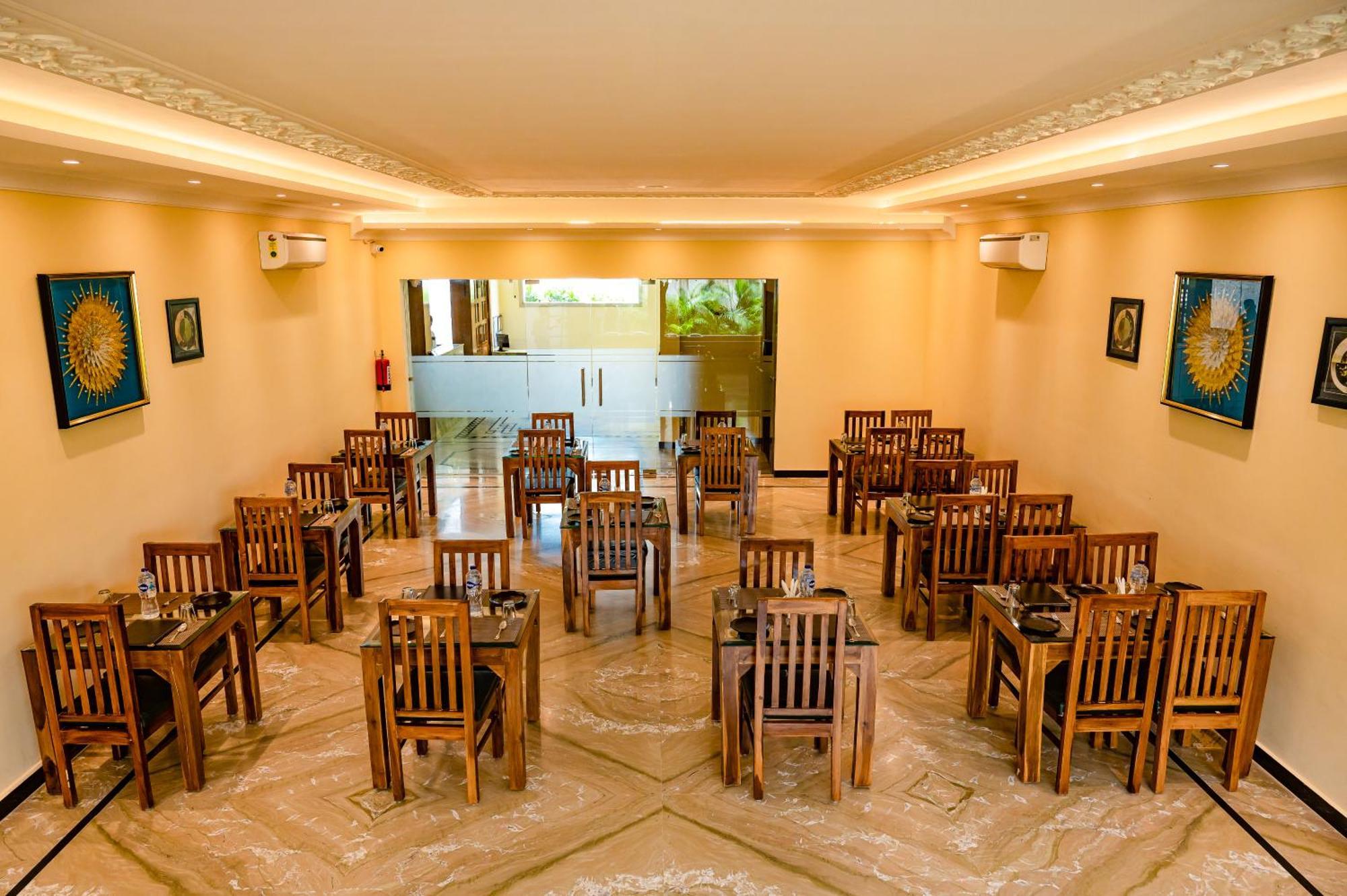 Amritara Ramila Kutir Hotel Ayodhya Exterior foto