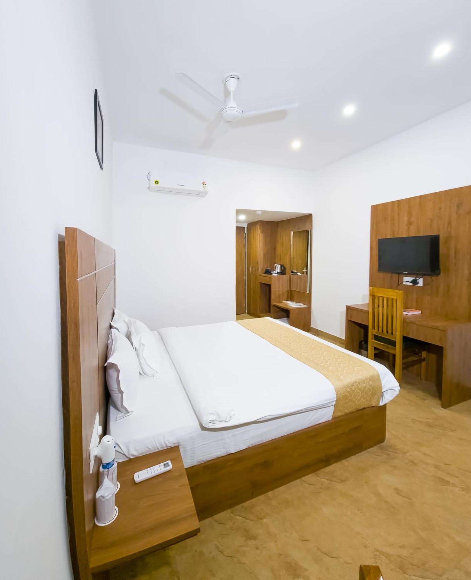 Amritara Ramila Kutir Hotel Ayodhya Exterior foto